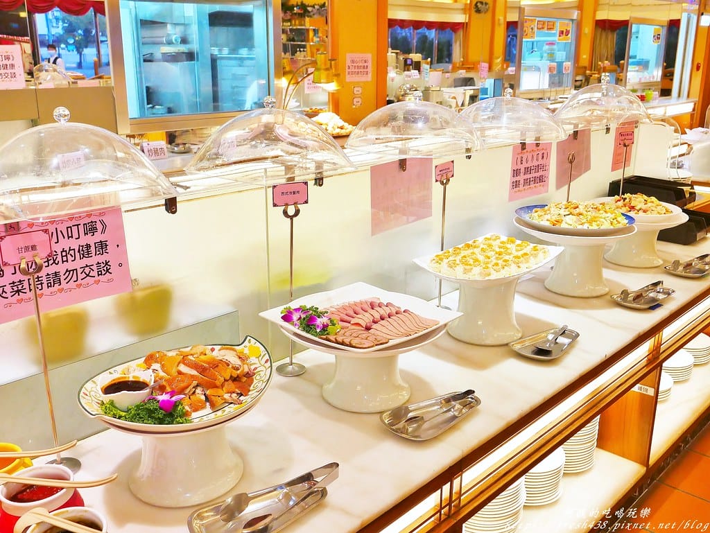 【桃園美食】住都大飯店-波根第西餐廳,自助百匯吃到飽,海陸饗宴超豪華,還有啤酒喝到爽。 - 第20張圖 12
