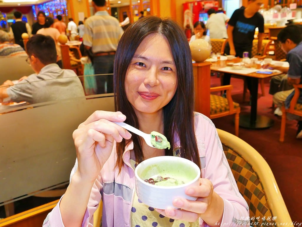 【桃園美食】住都大飯店-波根第西餐廳,自助百匯吃到飽,海陸饗宴超豪華,還有啤酒喝到爽。 - 第85張圖 71-2