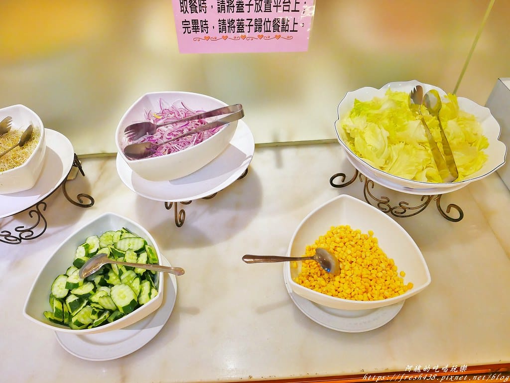 【桃園美食】住都大飯店-波根第西餐廳,自助百匯吃到飽,海陸饗宴超豪華,還有啤酒喝到爽。 - 第36張圖 27