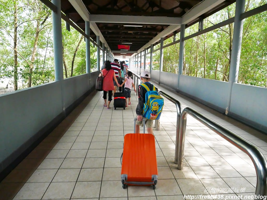 【馬來西亞旅遊】檳城吉打港前往蘭卡威,船班、票價與注意事項,必遊蘭卡威瓜埠碼頭老鷹廣場。 - 第15張圖 P1650098