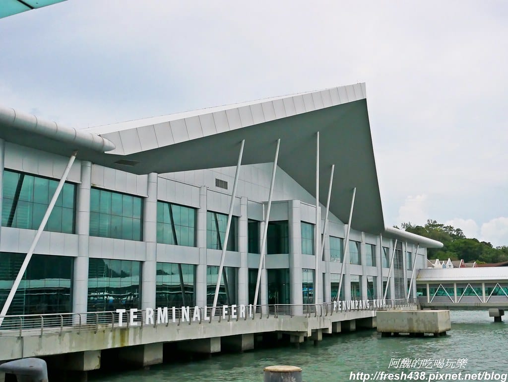 【馬來西亞旅遊】檳城吉打港前往蘭卡威,船班、票價與注意事項,必遊蘭卡威瓜埠碼頭老鷹廣場。 - 第53張圖 P1650150