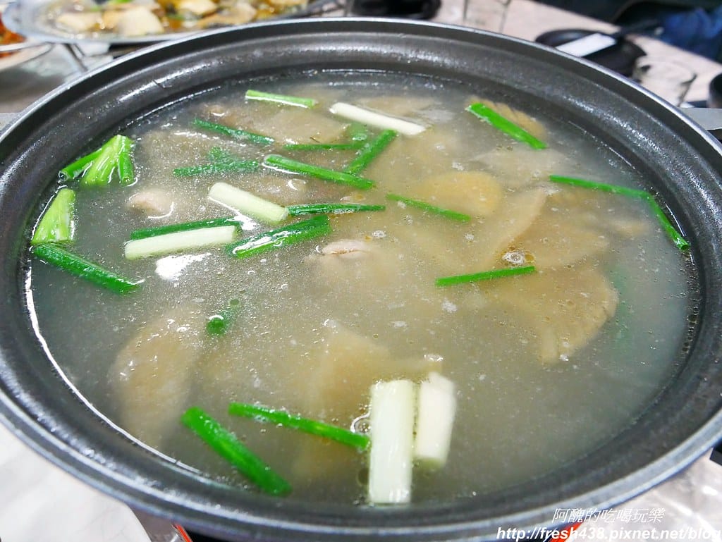 P1850138