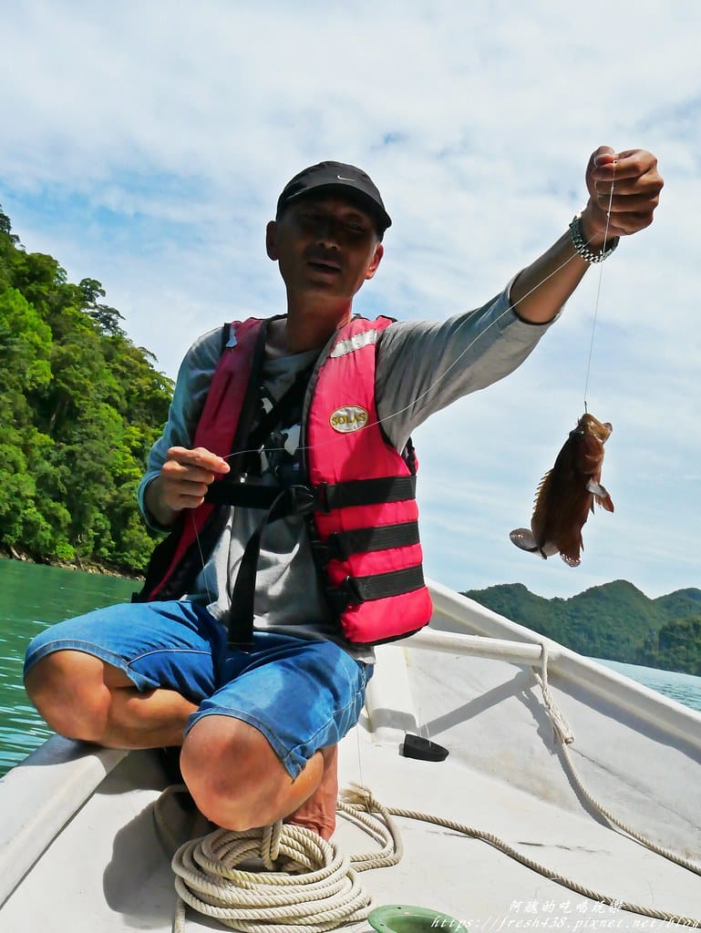 【馬來西亞旅遊】蘭卡威跳島行程,濕米島、孕婦島、水晶島,體驗海釣、觀賞餵老鷹、沙灘BBQ。 - 第55張圖 P1650643