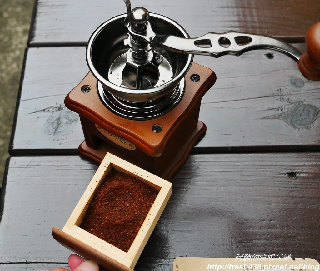 【嘉義美食】富摩咖啡莊園,品嚐特等獎精品咖啡,DIY製作濾掛式咖啡,來聽龍眼村村長話古今。 - 第27張圖 P1850578