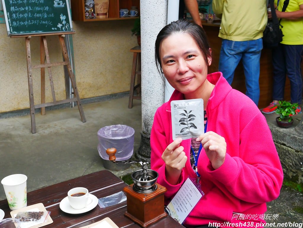 【嘉義美食】富摩咖啡莊園,品嚐特等獎精品咖啡,DIY製作濾掛式咖啡,來聽龍眼村村長話古今。 - 第22張圖 P1850575