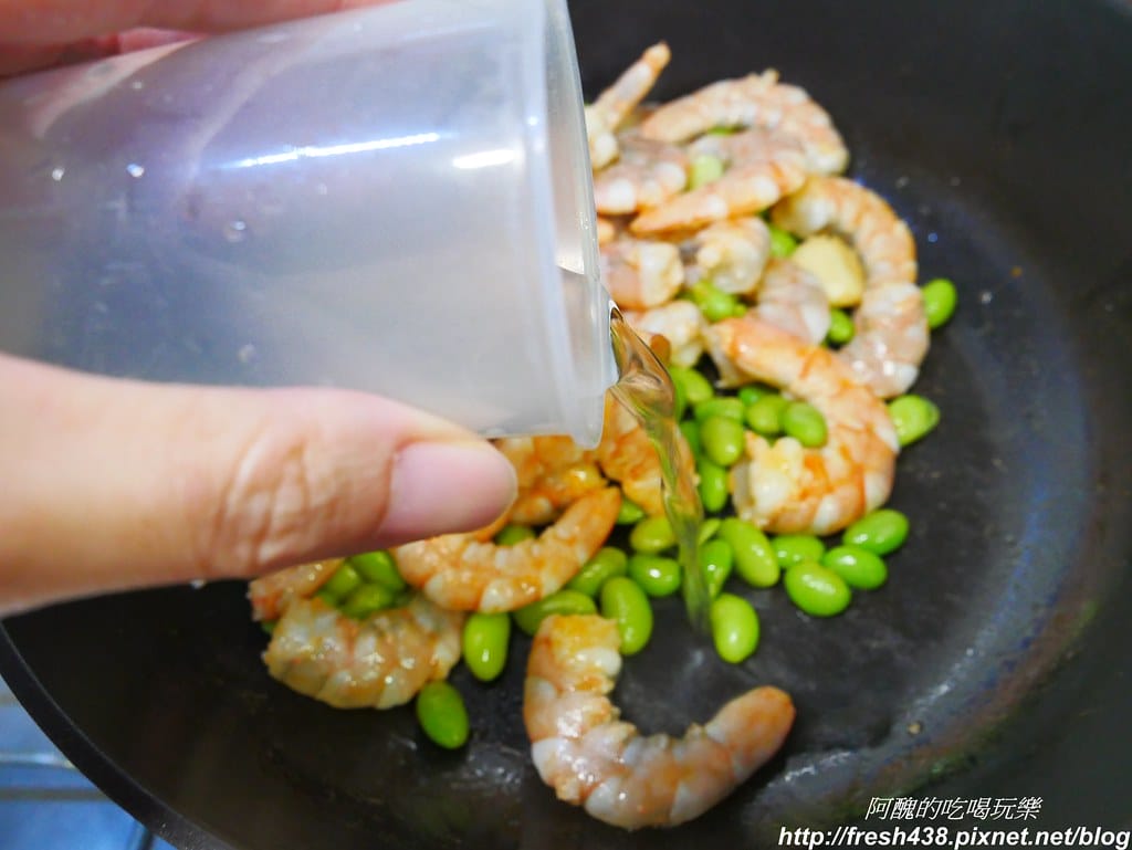 清炒毛豆蝦仁,5分鐘上菜,不油炸更健康,家常料理好簡單。 - 第8張圖 P1850594