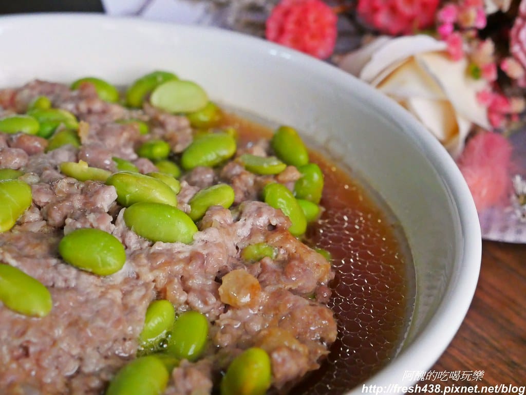 【電鍋食譜】毛豆蒸肉餅,一根湯匙就搞定,超級適合作為便當菜。 - 第8張圖 P1850746