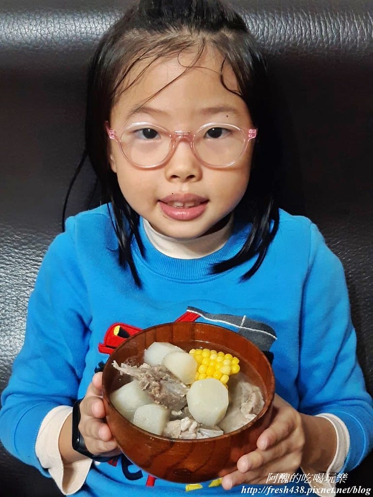 蘿蔔玉米排骨湯,預防感冒、提升抵抗力的清甜湯品。 - 第12張圖 110174