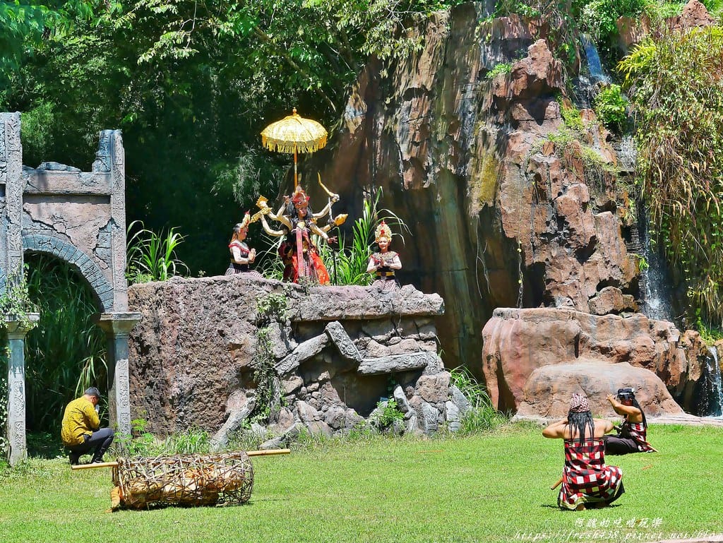 【印尼旅遊】峇里島野生動物園(Bali Safari & Marine Park),峇里島必遊景點,免費與動物拍照,還有兒童水上樂園可消暑。 - 第48張圖 36