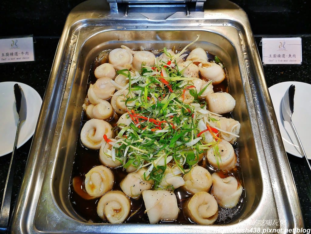 【日月潭美食】大淶閣晚餐,杉餐廳自助百匯,還有冬季限定海陸雙人鍋,到底好吃嗎?快來看餐點內容吧!! - 第16張圖 13