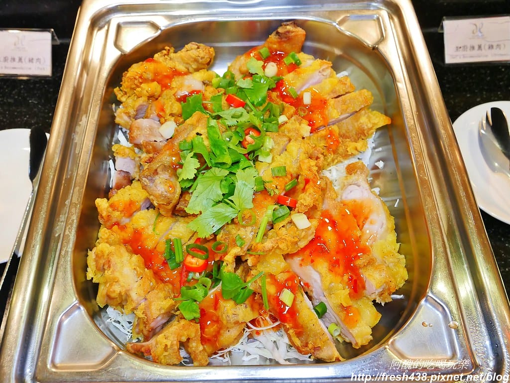 【日月潭美食】大淶閣晚餐,杉餐廳自助百匯,還有冬季限定海陸雙人鍋,到底好吃嗎?快來看餐點內容吧!! - 第20張圖 15
