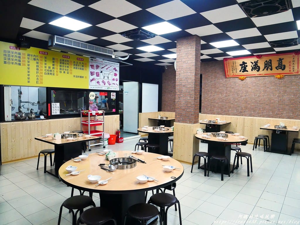 【新莊美食】羊師兄溫體羊-中華店,台灣本土溫體羊,無腥羶味,菜頭羊肉爐吃了不上火,清甜滋味無法擋! - 第9張圖 P1890023