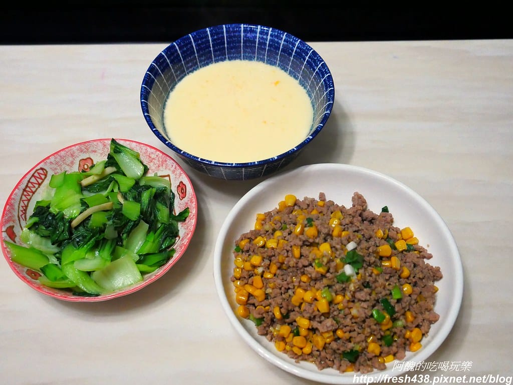蒜香玉米肉燥,口味一級棒,不到10分鐘就能上菜。 - 第14張圖 P1890488