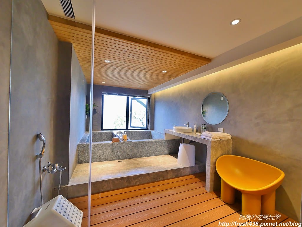 【烏來湯屋推薦】烏來旅晨溫泉民宿,6間湯屋風格迥異,浪漫柔美、空間超大,美人湯好舒服。 - 第16張圖 8