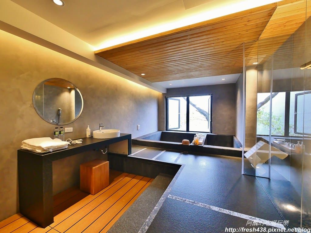【烏來湯屋推薦】烏來旅晨溫泉民宿,6間湯屋風格迥異,浪漫柔美、空間超大,美人湯好舒服。 - 第18張圖 9