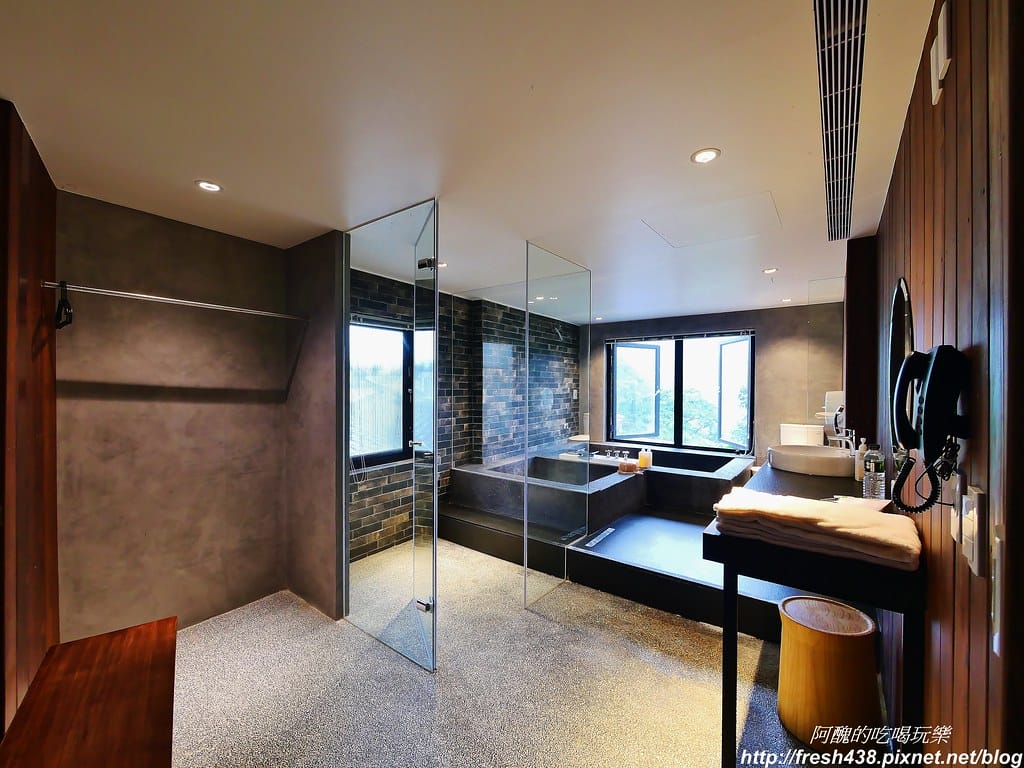 【烏來湯屋推薦】烏來旅晨溫泉民宿,6間湯屋風格迥異,浪漫柔美、空間超大,美人湯好舒服。 - 第11張圖 5