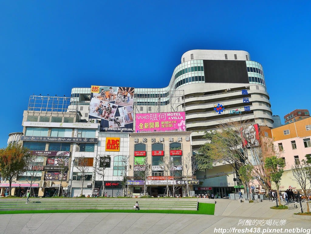 56商業區
