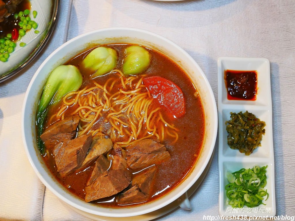 【台北美食】長園廳,長榮桂冠酒店(台北)的五星中餐廳,雙鮮波士頓活龍蝦火鍋實在太銷魂。 - 第39張圖 29-5