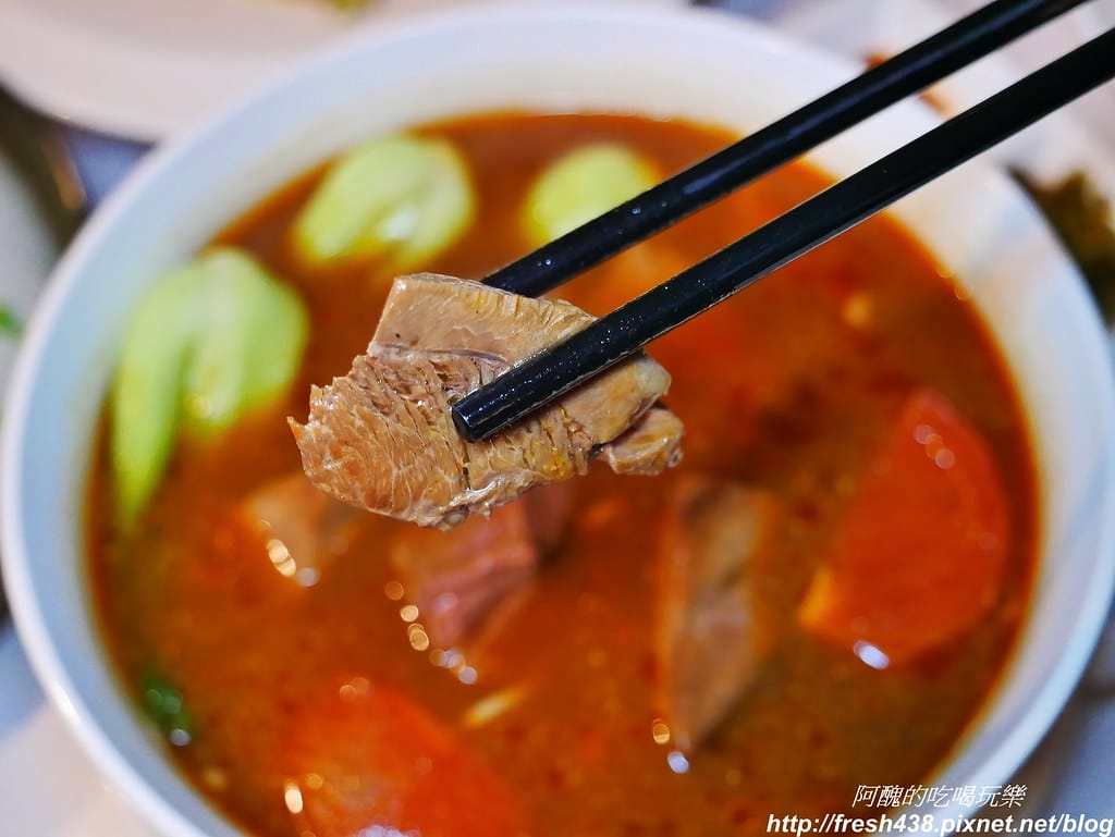 【台北美食】長園廳,長榮桂冠酒店(台北)的五星中餐廳,雙鮮波士頓活龍蝦火鍋實在太銷魂。 - 第41張圖 30-1