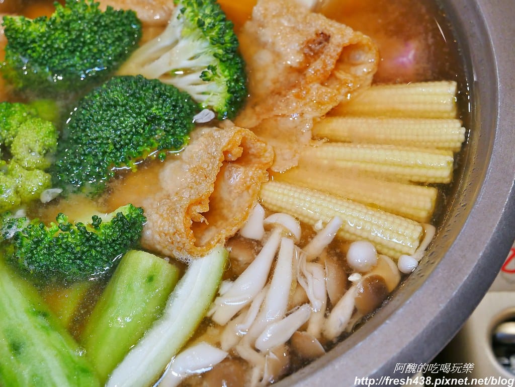 【台北美食】長園廳,長榮桂冠酒店(台北)的五星中餐廳,雙鮮波士頓活龍蝦火鍋實在太銷魂。 - 第44張圖 43-1
