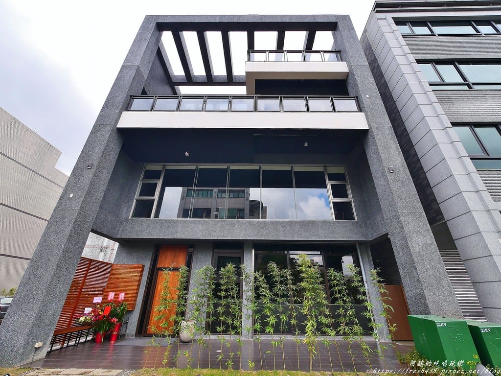 【宜蘭美食】豐里海,現流海鮮、刺身、日本和牛、西班牙伊比利豬,漁夫鍋讓您一次享有海陸盛宴。 - 第3張圖 2
