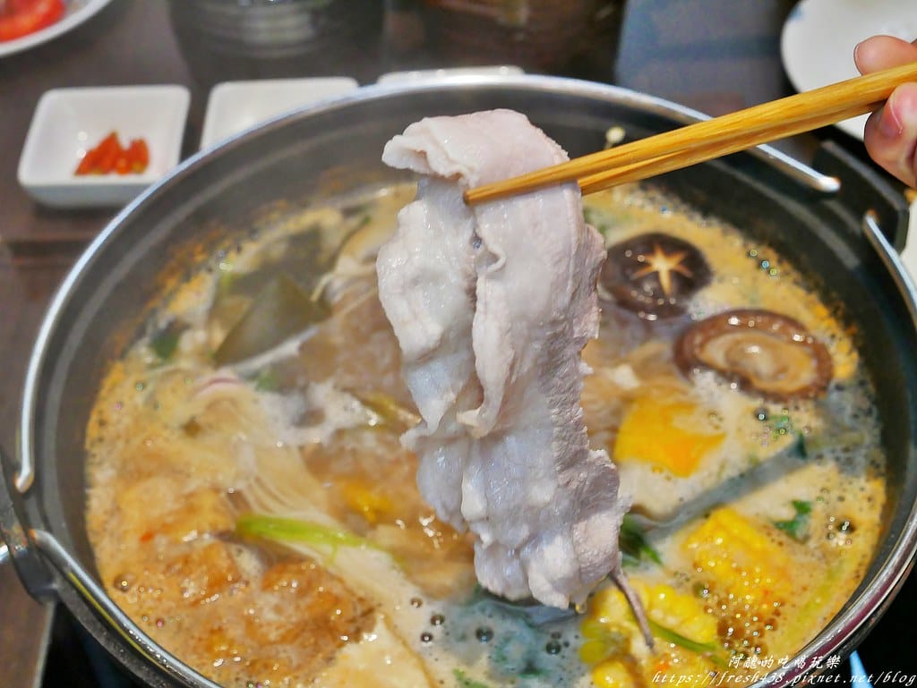 【宜蘭美食】豐里海,現流海鮮、刺身、日本和牛、西班牙伊比利豬,漁夫鍋讓您一次享有海陸盛宴。 - 第49張圖 38-2