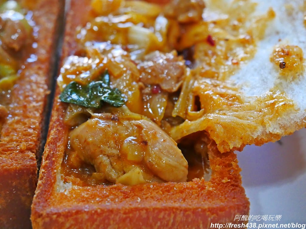 【板橋美食】醬厚呷官財板,台藝大學生最愛的銅板美食,15元就可嚐到冰淇淋口味。 - 第32張圖 P1920964