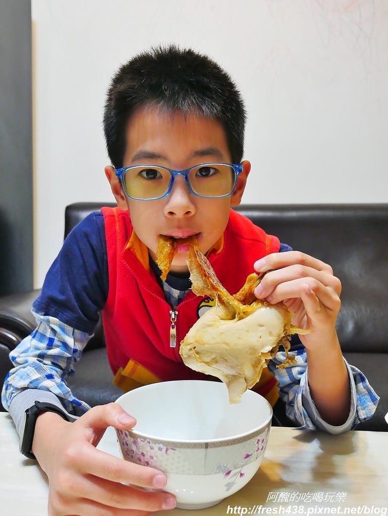 【新北美食】鄉村農夫桶仔雞,板橋必吃鮮嫩爆汁烤雞。 - 第21張圖 20