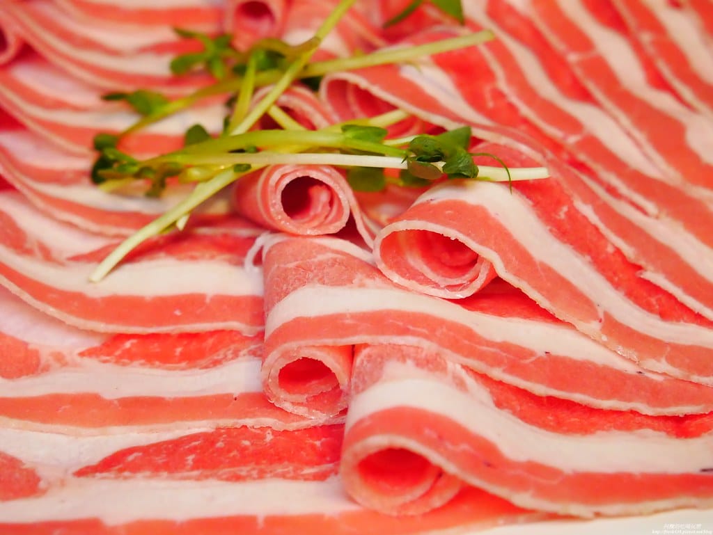 【樹林美食】肉多多火鍋-樹林中山店,個人餐299元起,必點爆炒蒜頭蛤蠣雞湯,自助吧吃到飽超滿足,還有豐富桌遊等您玩。 - 第62張圖 P1930312