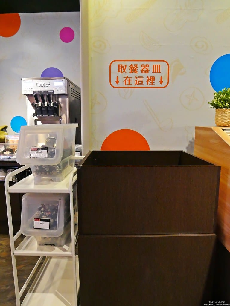 【樹林美食】肉多多火鍋-樹林中山店,個人餐299元起,必點爆炒蒜頭蛤蠣雞湯,自助吧吃到飽超滿足,還有豐富桌遊等您玩。 - 第23張圖 P1930267
