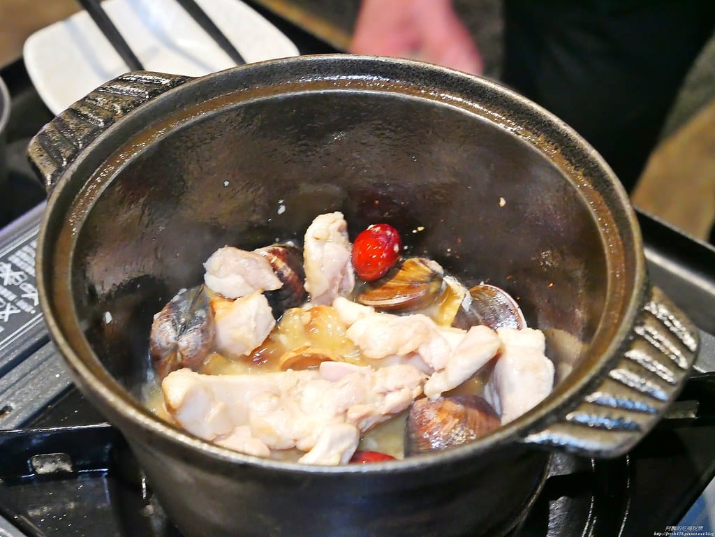 【樹林美食】肉多多火鍋-樹林中山店,個人餐299元起,必點爆炒蒜頭蛤蠣雞湯,自助吧吃到飽超滿足,還有豐富桌遊等您玩。 - 第53張圖 P1930295