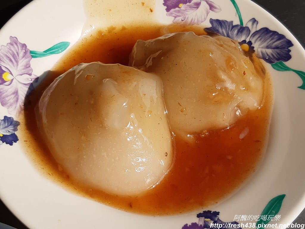 【新莊美食】真味肉圓,新莊四維市場必吃,清蒸肉圓皮Q彈、肉餡多,肉粽更是綿密超好吃,四神湯料多味美。 - 第11張圖 20210221_142638
