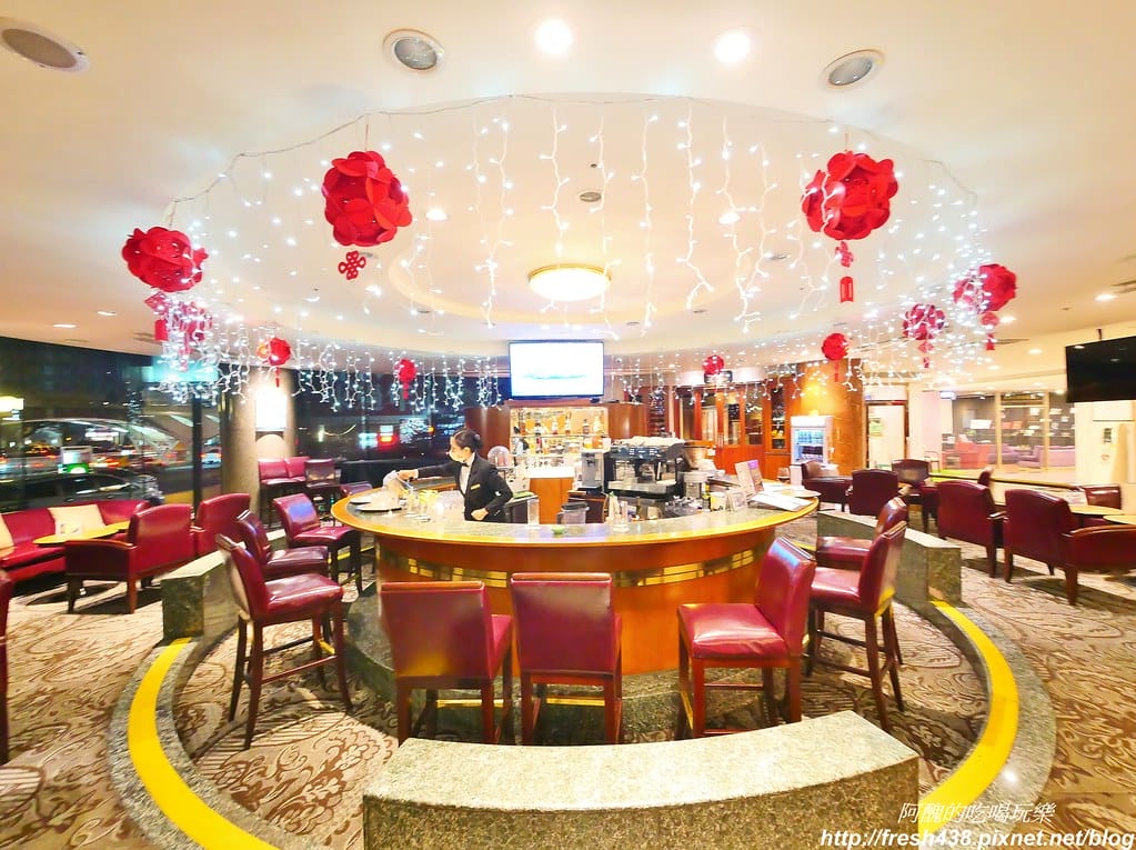 【台中親子飯店】長榮桂冠酒店(台中),雖是老飯店,但服務實在超貼心,還有多元親子設施供您玩耍喔。 - 第35張圖 28