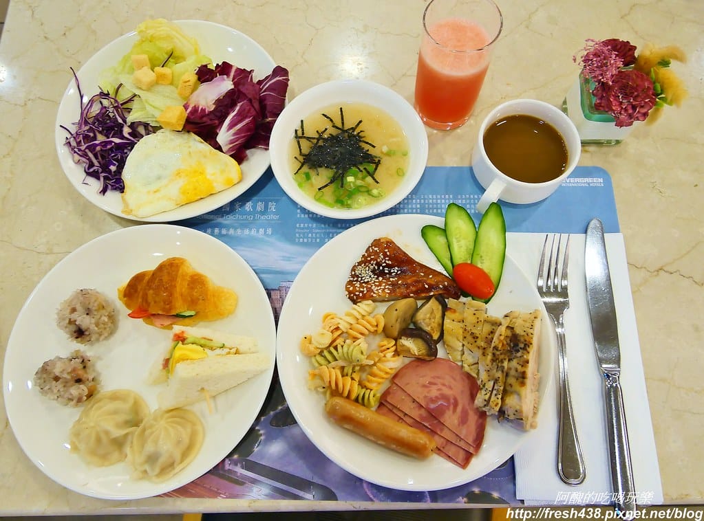 【台中親子飯店】長榮桂冠酒店(台中),雖是老飯店,但服務實在超貼心,還有多元親子設施供您玩耍喔。 - 第95張圖 63