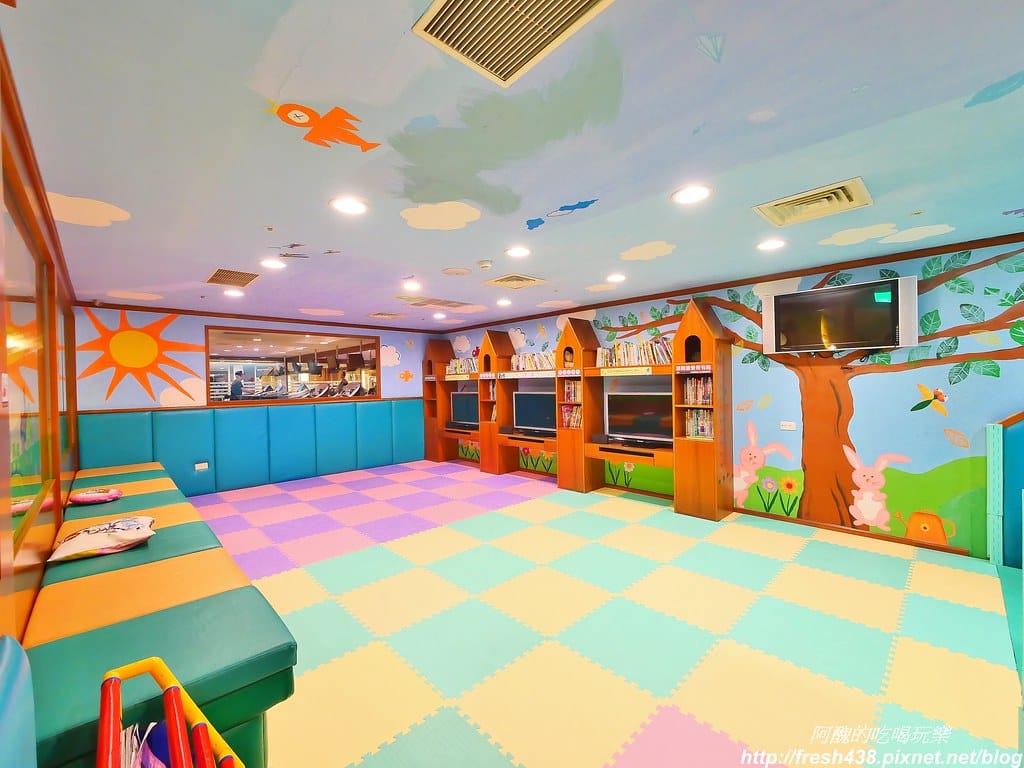 【台中親子飯店】長榮桂冠酒店(台中),雖是老飯店,但服務實在超貼心,還有多元親子設施供您玩耍喔。 - 第46張圖 32-2