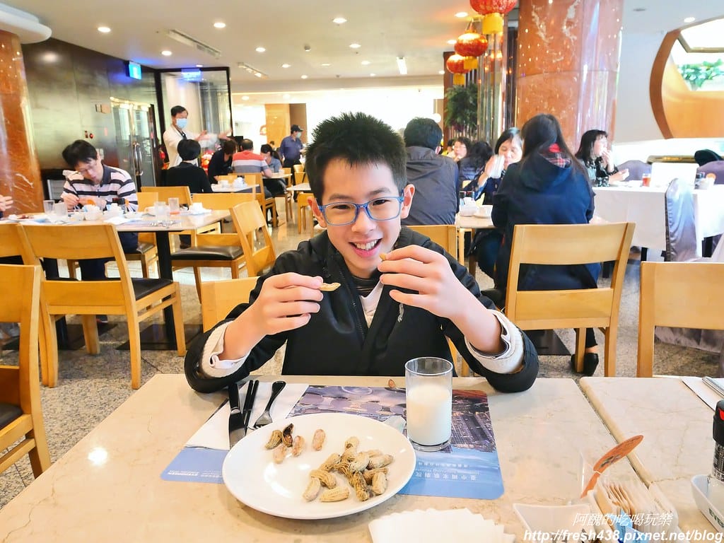 【台中親子飯店】長榮桂冠酒店(台中),雖是老飯店,但服務實在超貼心,還有多元親子設施供您玩耍喔。 - 第97張圖 66