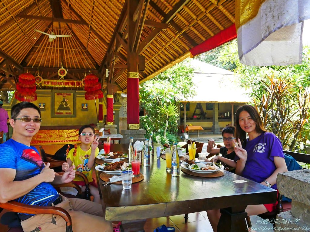 【峇里島美食】Laka Leke Restaurant脆皮髒鴨餐,絕美花園景觀餐廳,當地導遊大推的烏布美食,是我吃過最美味的髒鴨餐! - 第34張圖 P1730283