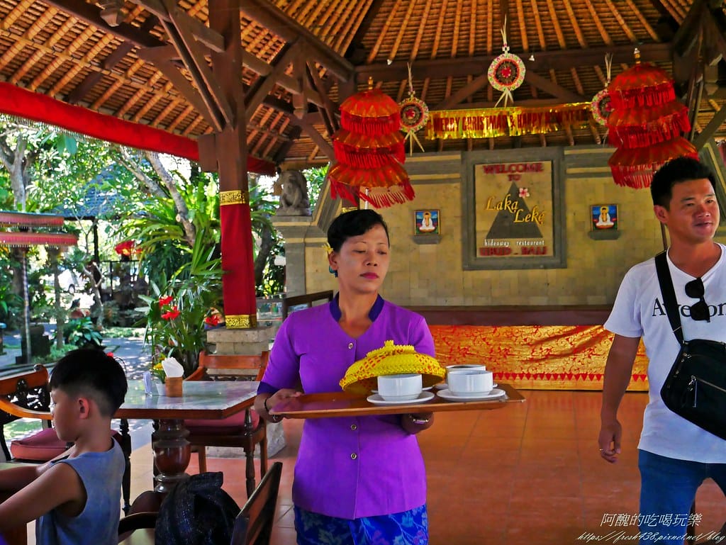 【峇里島美食】Laka Leke Restaurant脆皮髒鴨餐,絕美花園景觀餐廳,當地導遊大推的烏布美食,是我吃過最美味的髒鴨餐! - 第22張圖 P1730260
