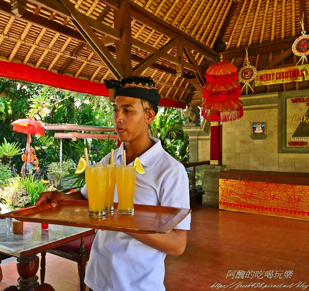 【峇里島美食】Laka Leke Restaurant脆皮髒鴨餐,絕美花園景觀餐廳,當地導遊大推的烏布美食,是我吃過最美味的髒鴨餐! - 第18張圖 P1015746