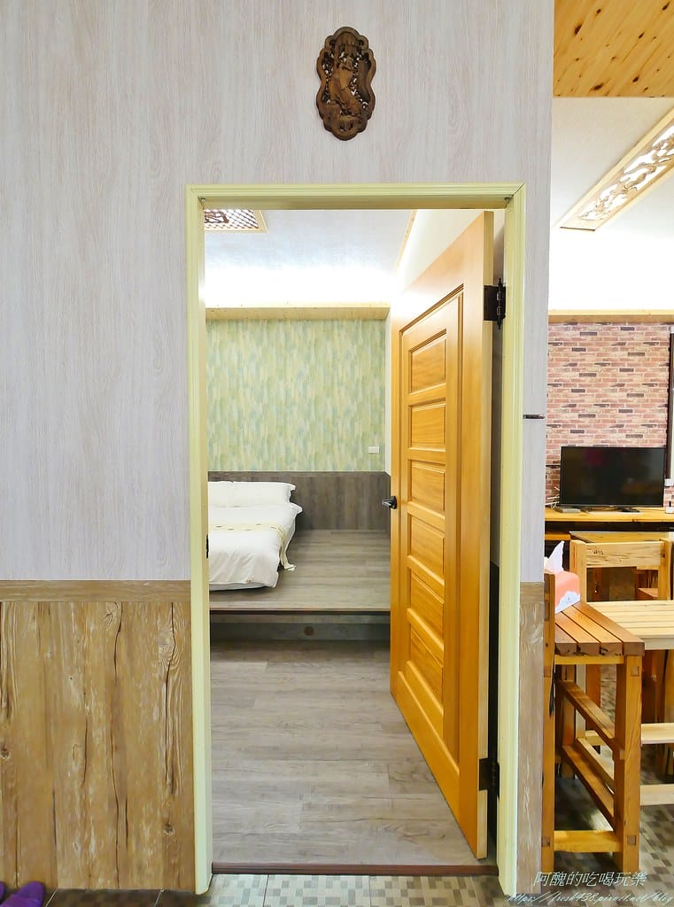 【宜蘭包棟民宿】有蟲咬屋,檜木民宿,2~14人皆可包棟,麻將、桌遊、撲克牌齊備,廚房任意使用,還可以烤肉喔。 - 第35張圖 25