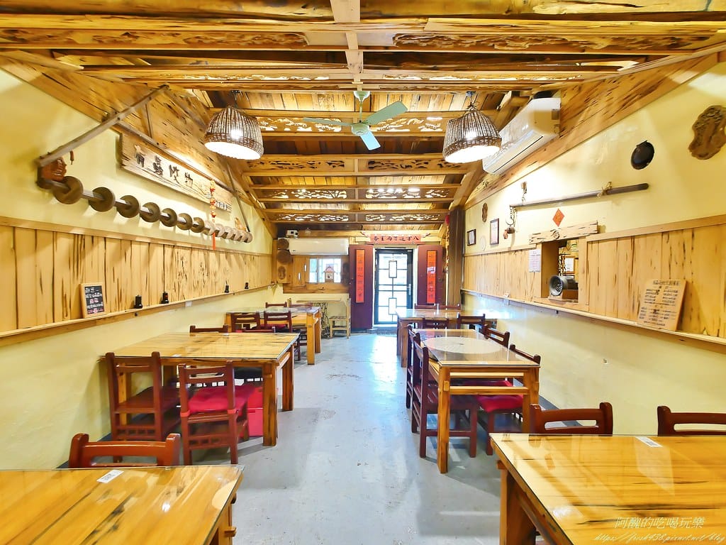 【宜蘭美食】有蟲咬物文創餐屋,冬山鄉隱藏美食,有機食材真養生,香辣濃郁花生鍋超正點。 - 第20張圖 14