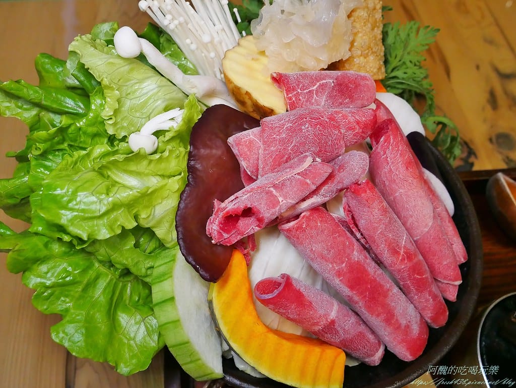 【宜蘭美食】有蟲咬物文創餐屋,冬山鄉隱藏美食,有機食材真養生,香辣濃郁花生鍋超正點。 - 第47張圖 42