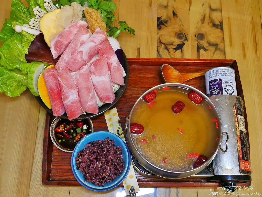 【宜蘭美食】有蟲咬物文創餐屋,冬山鄉隱藏美食,有機食材真養生,香辣濃郁花生鍋超正點。 - 第51張圖 46
