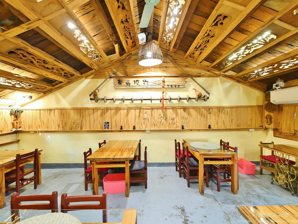 【宜蘭美食】有蟲咬物文創餐屋,冬山鄉隱藏美食,有機食材真養生,香辣濃郁花生鍋超正點。 - 第19張圖 13