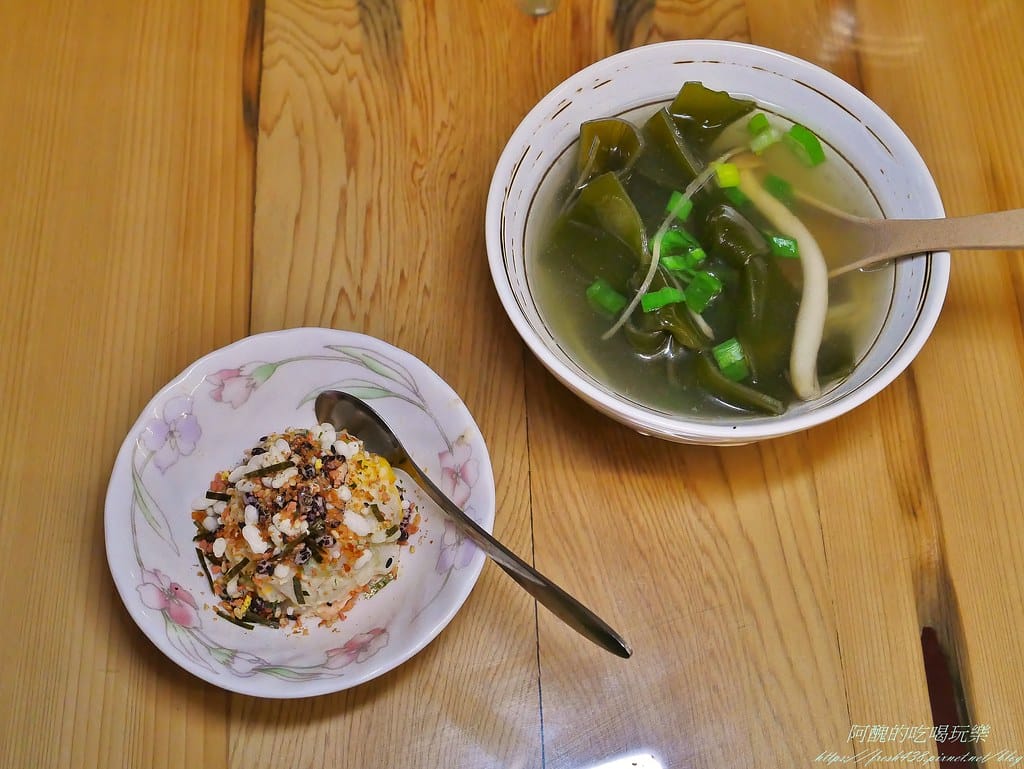【宜蘭美食】有蟲咬物文創餐屋,冬山鄉隱藏美食,有機食材真養生,香辣濃郁花生鍋超正點。 - 第33張圖 32