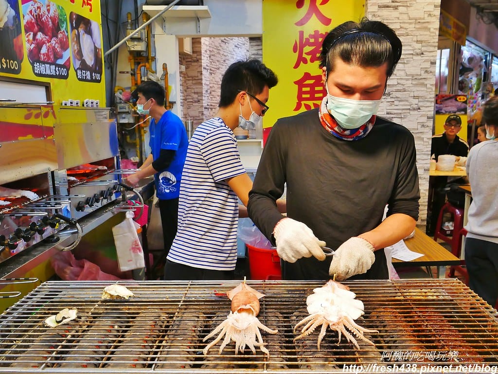 【台中美食】元火烤魚,海鮮料理迷人又甜美,火烤魚、鮮蝦、魷魚、鮮蚵及蛤蠣,讓人口水直流。 - 第10張圖 8