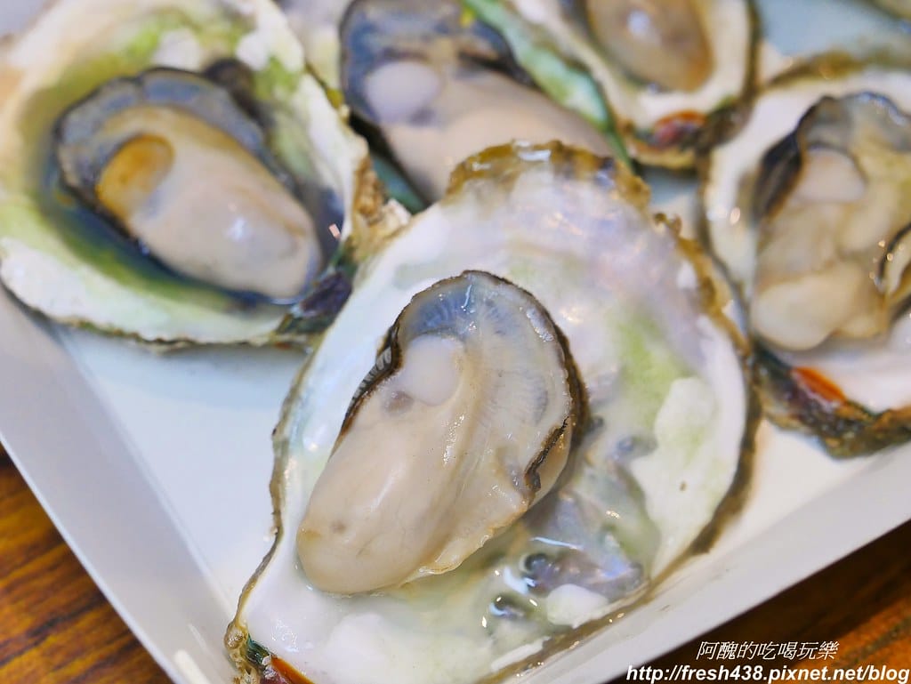 【台中美食】元火烤魚,海鮮料理迷人又甜美,火烤魚、鮮蝦、魷魚、鮮蚵及蛤蠣,讓人口水直流。 - 第16張圖 11-4
