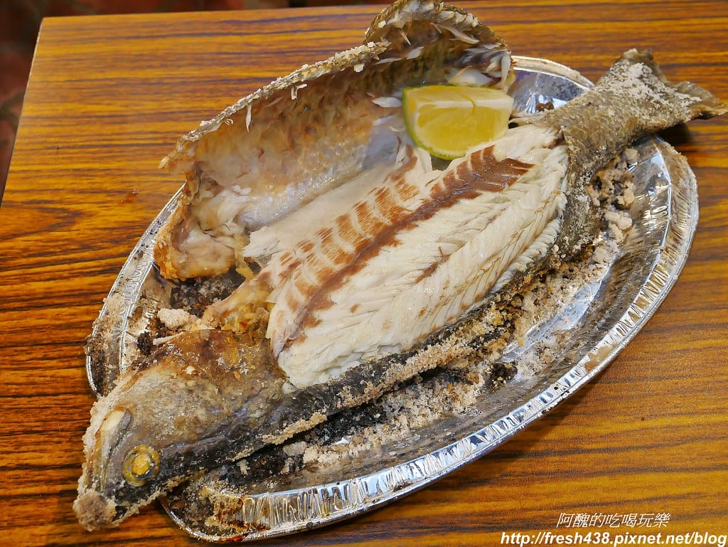 【台中美食】元火烤魚,海鮮料理迷人又甜美,火烤魚、鮮蝦、魷魚、鮮蚵及蛤蠣,讓人口水直流。 - 第24張圖 22-1