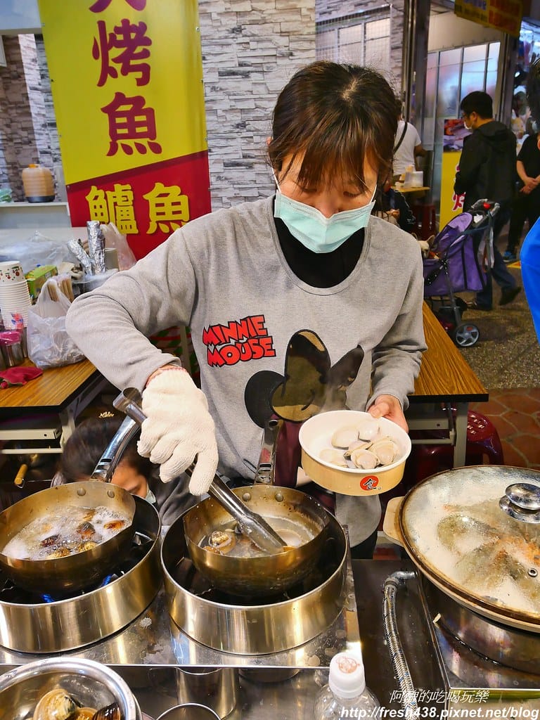 【台中美食】元火烤魚,海鮮料理迷人又甜美,火烤魚、鮮蝦、魷魚、鮮蚵及蛤蠣,讓人口水直流。 - 第17張圖 12