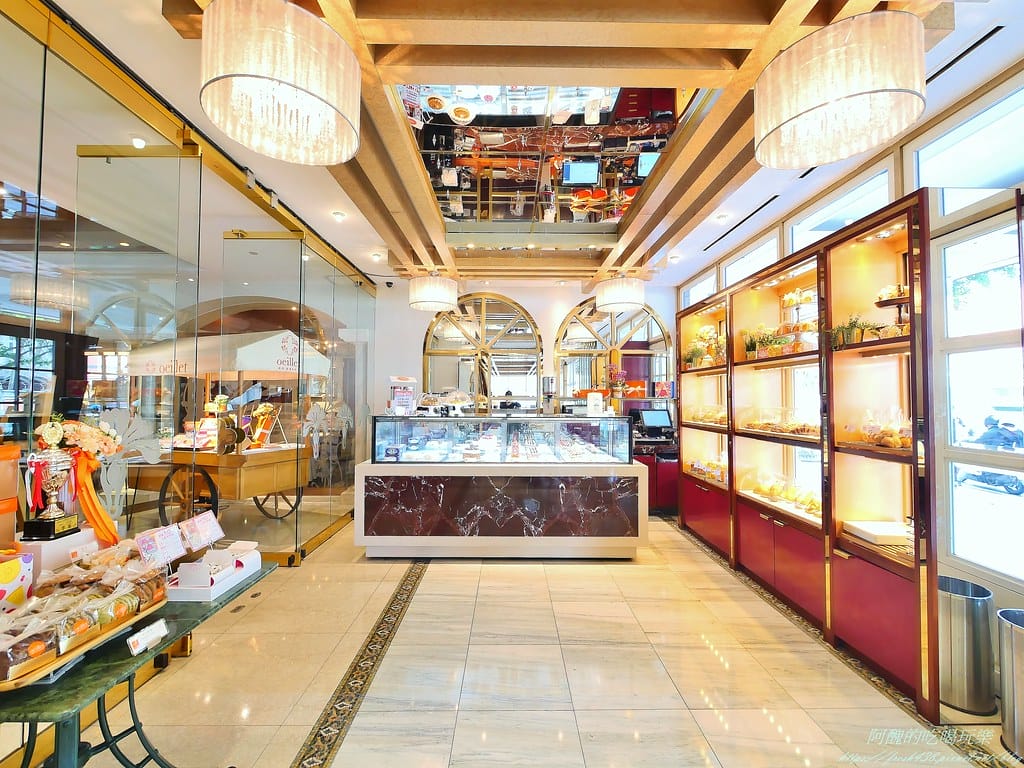 【台北美食】歐華酒店-歐麗蛋糕坊,爆汁炸雞腿,好吃到骨頭都快啃下肚,輕食、下午茶、品咖啡的好去處。 - 第10張圖 5